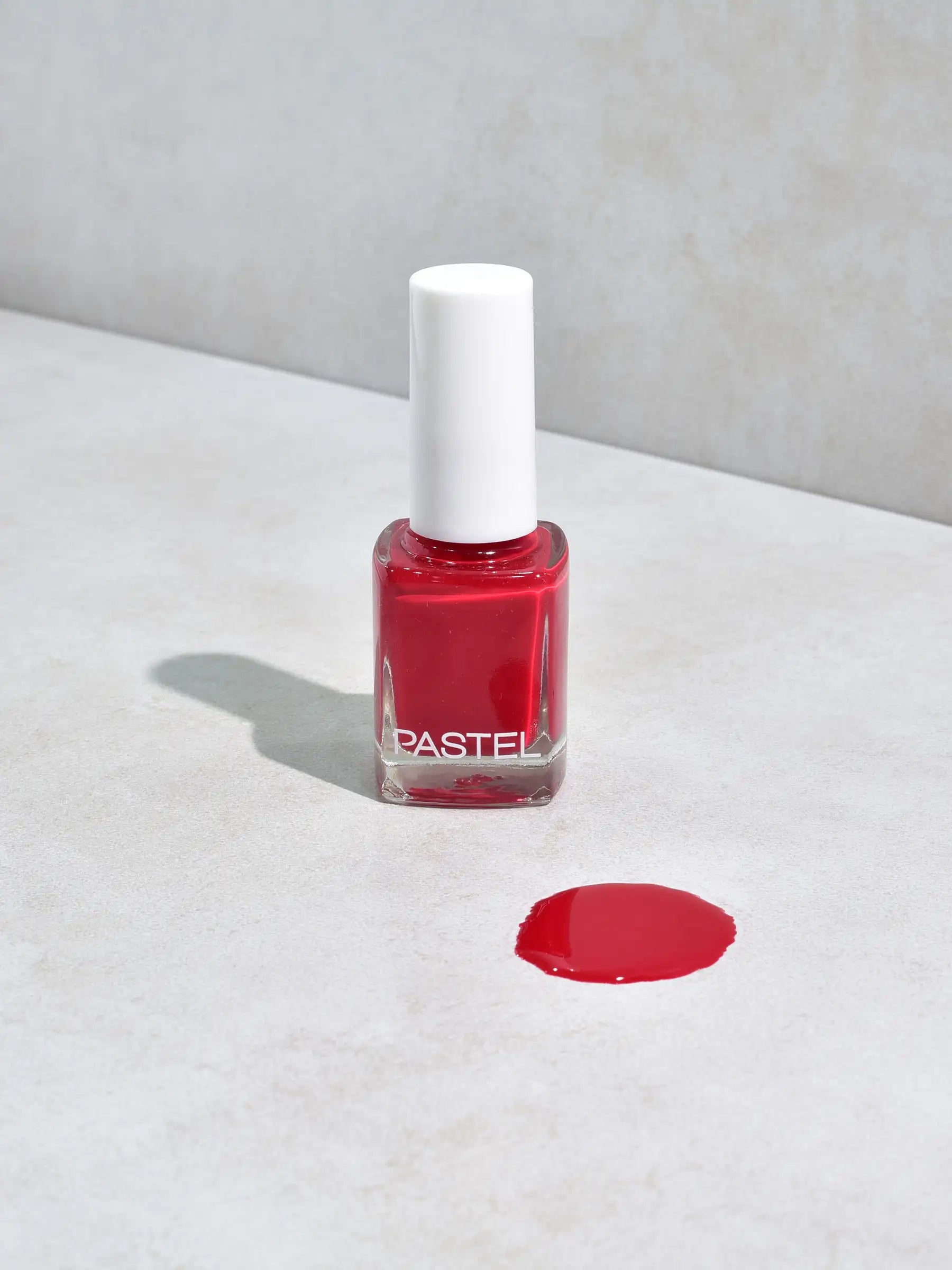 PASTEL NAIL POLISH 37 CARDINAL RED