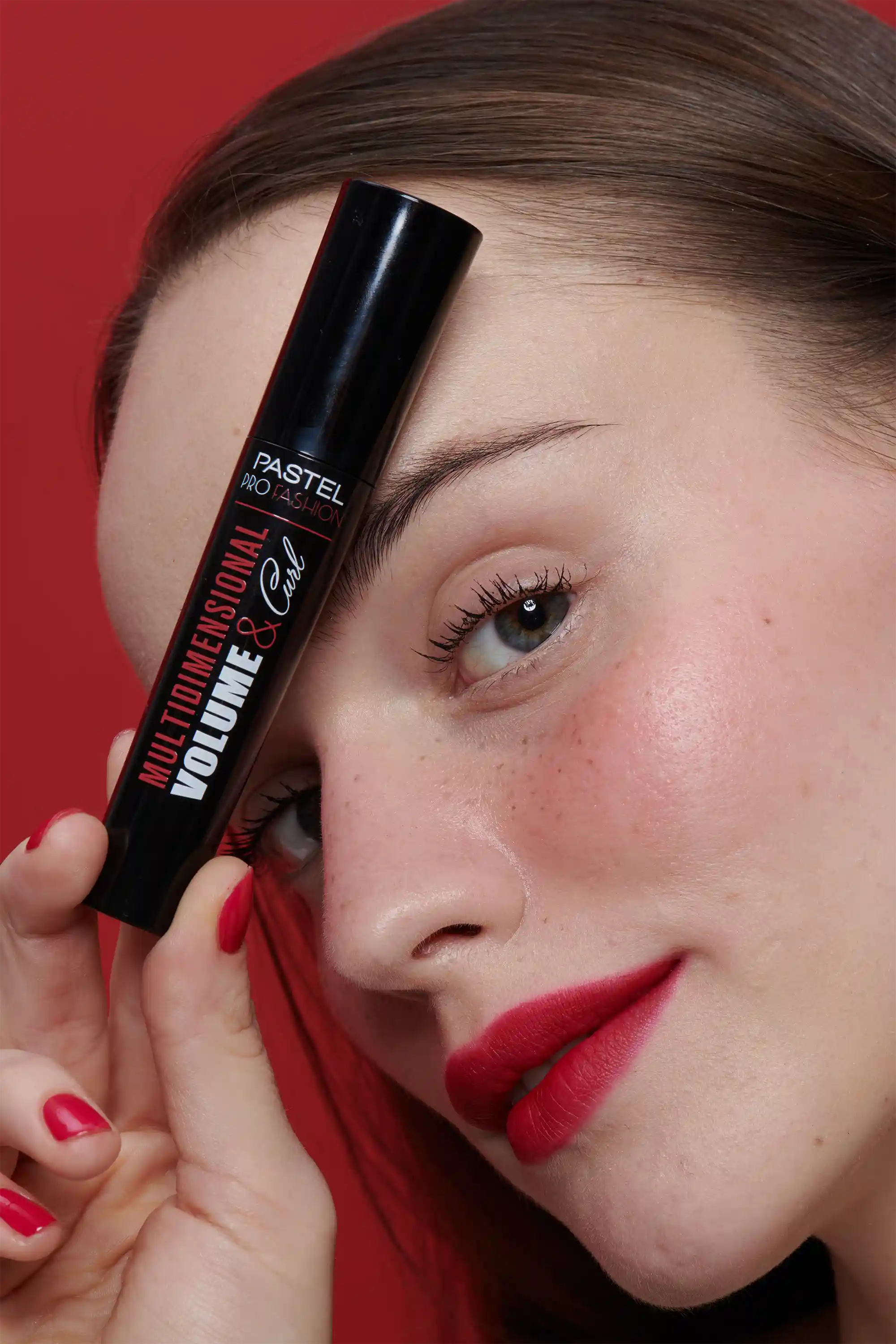 Volume Pastel MULTIDIMENSIONAL VOLUME & CURL MASCARA – Pastel Arabia